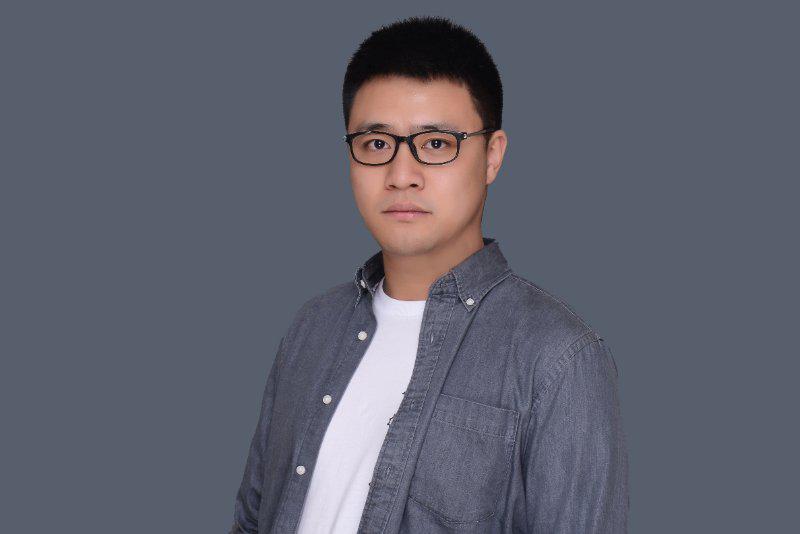 成都剪刀红色科技有限公司 总经理杨万坤成都数据天空科技有限公司 总